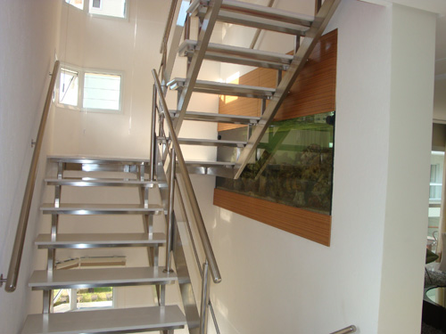Fotos de projetos de escadas de inox