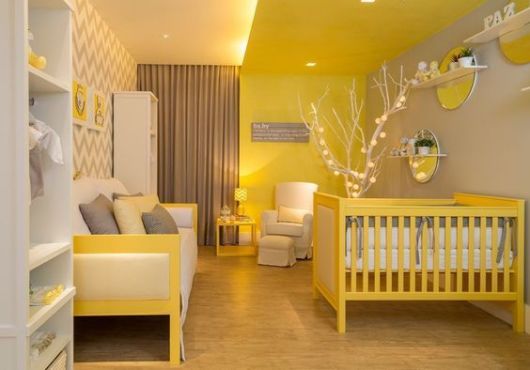 quarto de bebê modernos amarelo
