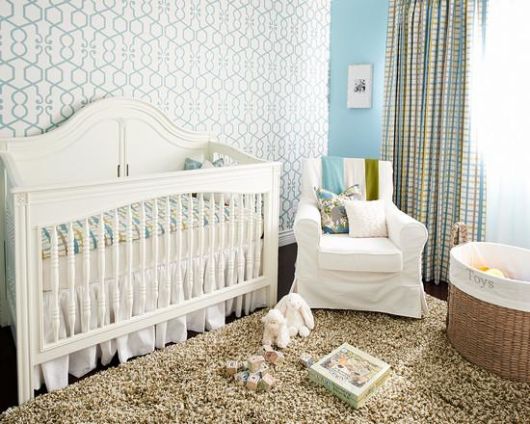 Papel de parede para quarto de bebê azul