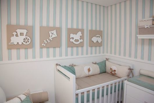 Papel de parede para quarto de bebê listrado azul
