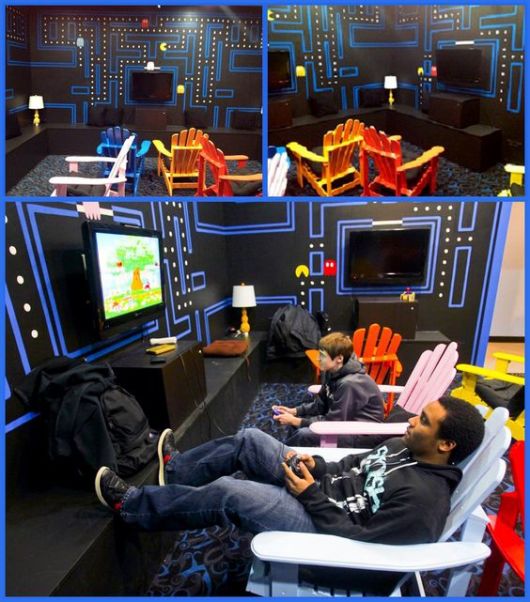 sala de jogos eletrônicos luxo  Sala de arcade, Configuração quarto, Sala  de jogos