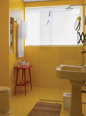 banheiro amarelo