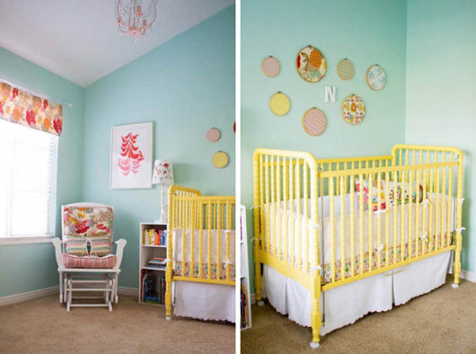 quarto de bebê amarelo com azul clarinho