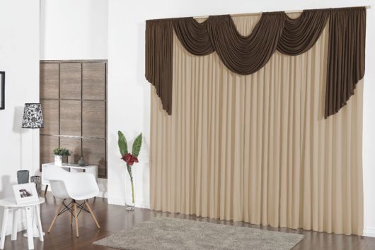 cortinas para sala com bandô cor marrom