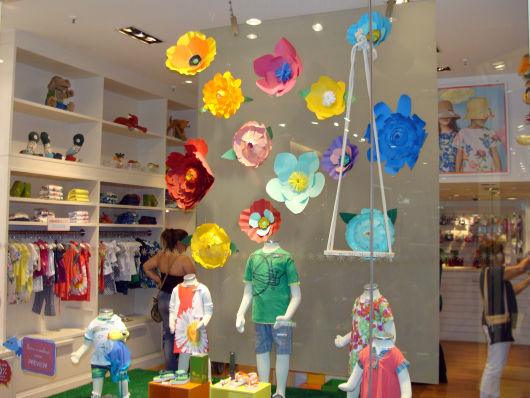 decoração de vitrine infantil