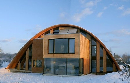 casa sustentável ecológica na neve