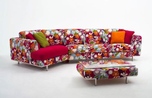 sofa-colorido-estampado
