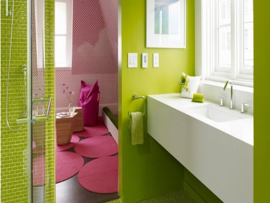 banheiro-verde-e-rosa-como-e
