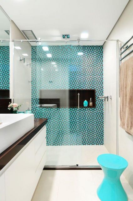 decoracao-azul-turquesa-banheiro-ideias