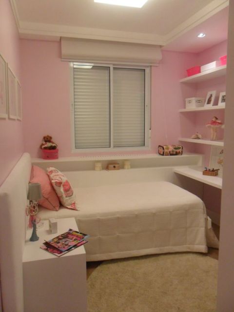 quarto rosa e branco