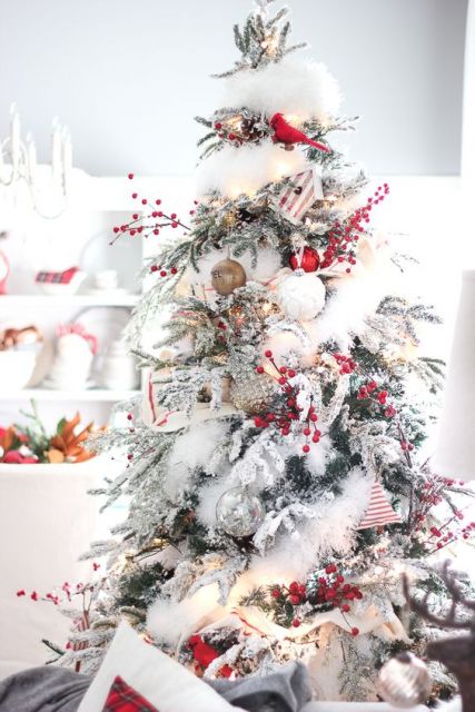 60 Ideias de Árvore de Natal Branca Impressionantes para este Ano!