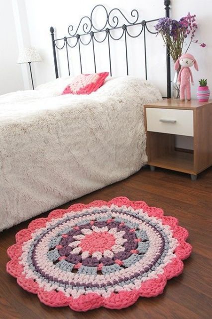 decorar quarto com tapete retrô