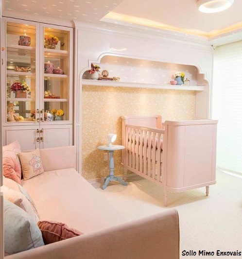 quarto rosa bebê