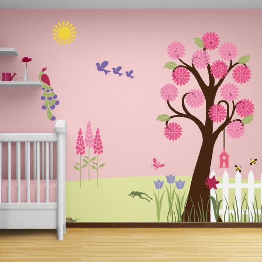 parede rosa bebê na decoração