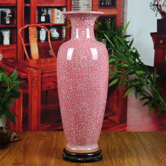 Modelo de vaso cor de rosa grande.