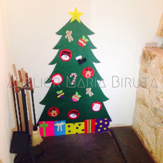 Árvore de Natal de EVA para parede decorada