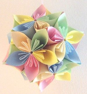 Como fazer flor de origami colorida