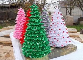 Árvore de Natal de Garrafa Pet – 65 Ideias Lindas & Passo a Passo!