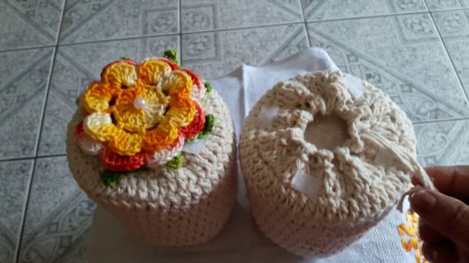 Como fazer peso de porta: Flor de crochê