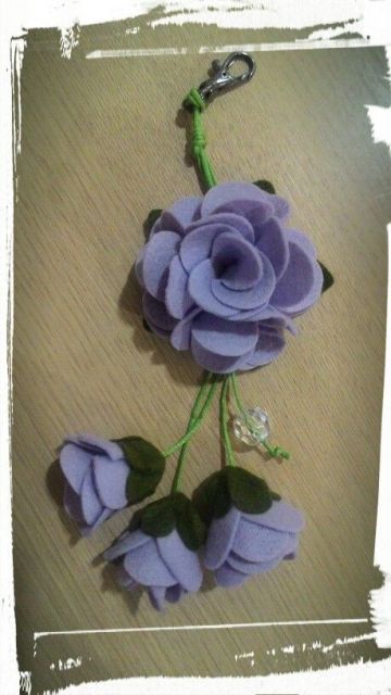 Flor de Feltro: Chaveiro lilás