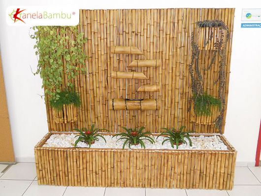 fonte de água decorativa de bambu para parede.