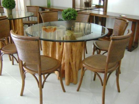 Você também encontra mesa de jantar rústica redonda com vidro
