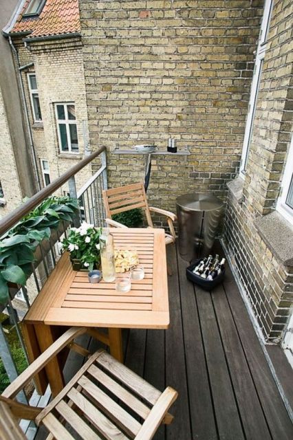 mesas para varanda pequena de madeira suspensa