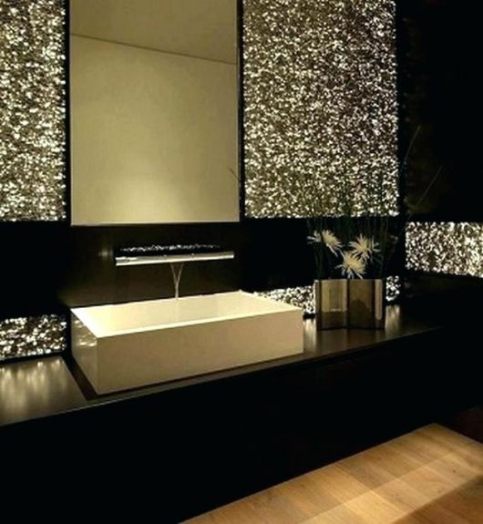 Banheiro super sofisticado com glitter