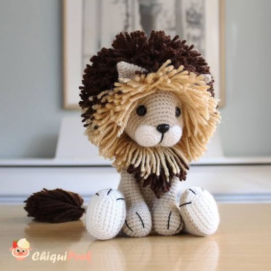 Amigurumi: Leão marrom e bege