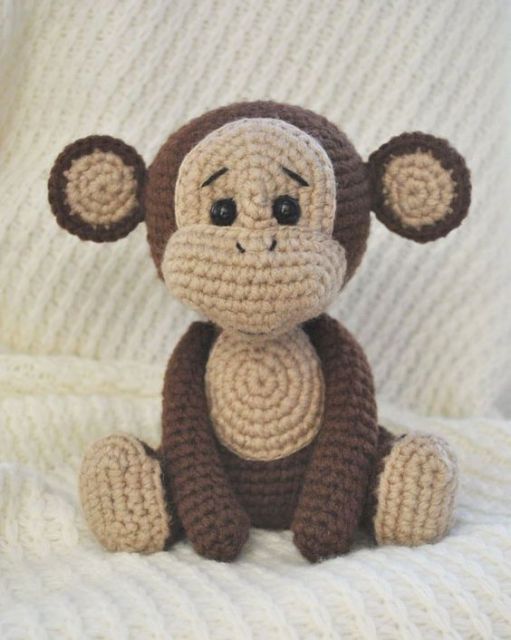 Amigurumi: Macaco marrom e bege