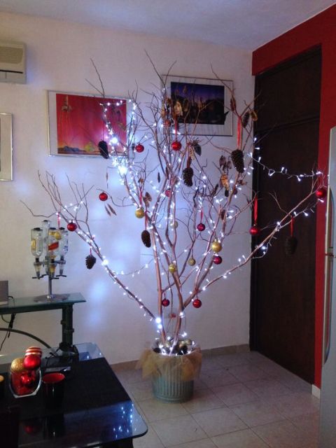 Árvore de Natal de Galho Seco – 62 Ideias Inspiradoras & Tutorial DIY!