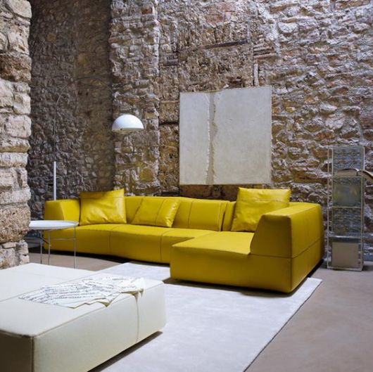 sofá amarelo decoração