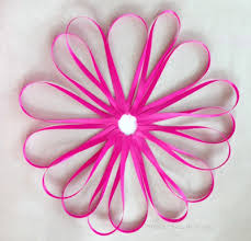 Flor de cetim: Fina rosa