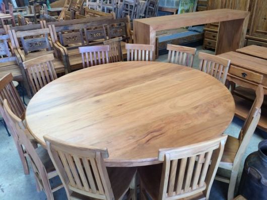 Cadeiras de madeira maciça para mesa redonda