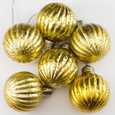Bola dourada de Natal