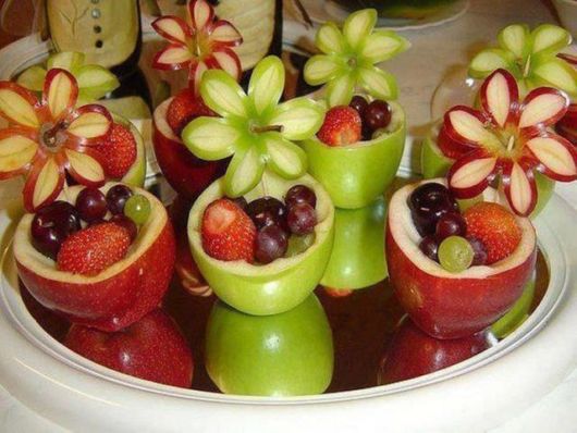 Decoração de Ano Novo simples com frutas