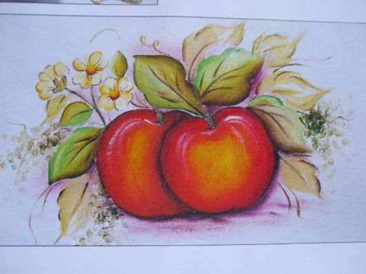 Frutas para pintura em tecido para iniciantes
