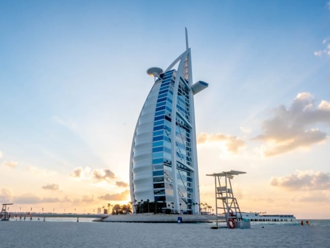 Projetos arquitetônicos famosos burj al arab