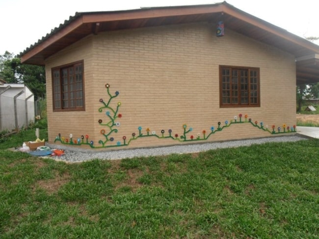casa pequena com tijolo ecológico