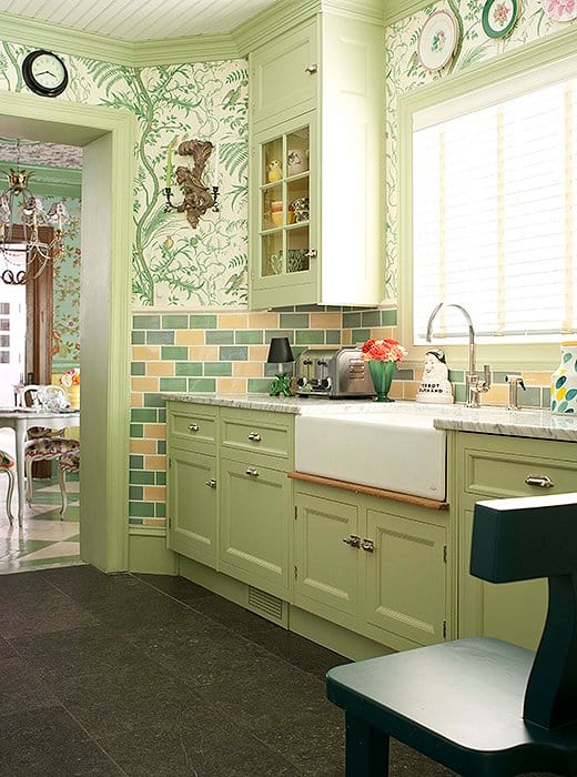 cozinha verde agua com azulejos