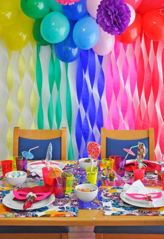 decoraçao para carnaval com papel crepom 19