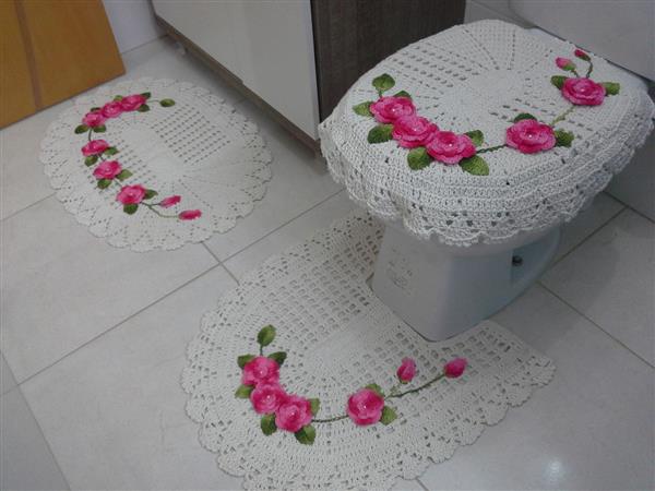 jogo de tapetes para banheiro com flores