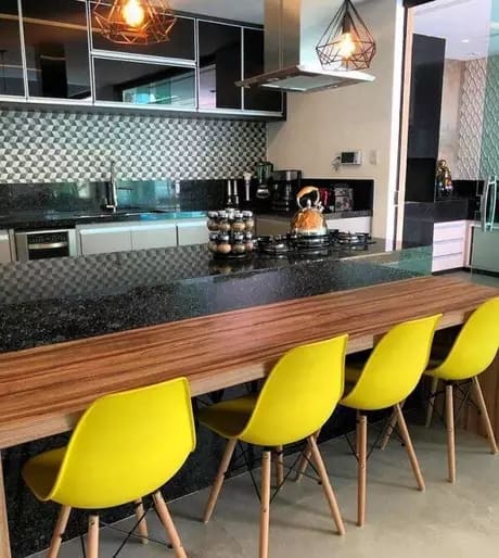 cozinha moderna com granito verde ubatuba