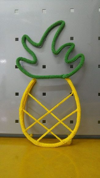abacaxi decorativo em tricotin