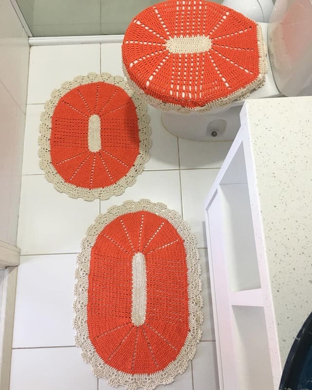 jogo de tapete laranja para banheiro