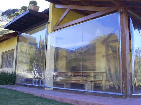 modelo de Toldo Retrátil transparente