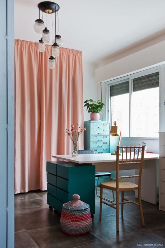 decoração vintage com cortina rosê