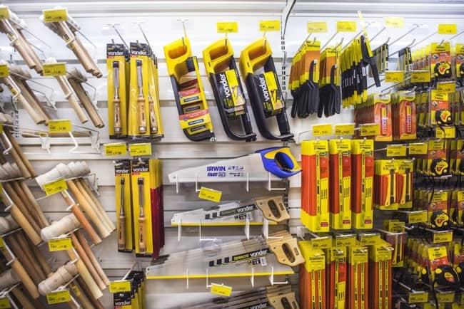 organizacao de ferramentas em lojas