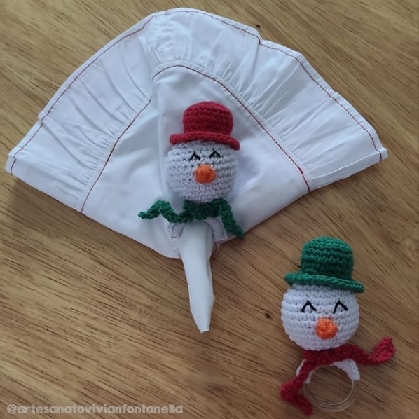 porta guardanapo de boneco de neve em croche