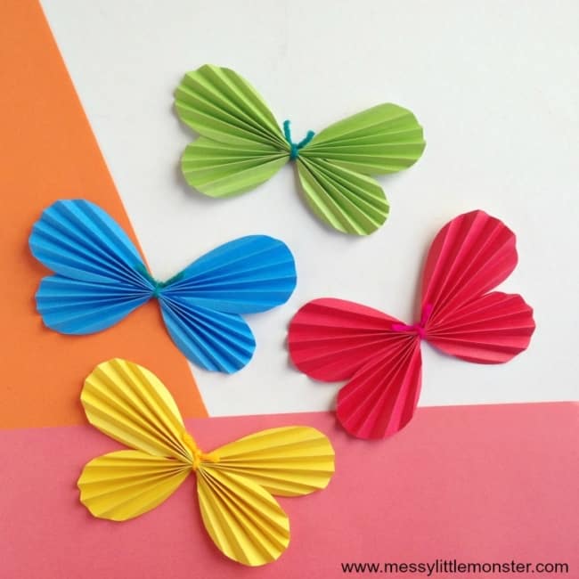 borboleta simples feita de papel